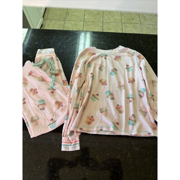 P.J. Salvage Other - PJ Salvage Cupcake Pajamas Set PJs Waffle‎ Knit Thermal Sz Sm Jogger Style